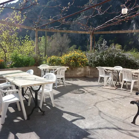 Les Deux Vallees Bed & Breakfast Utelle